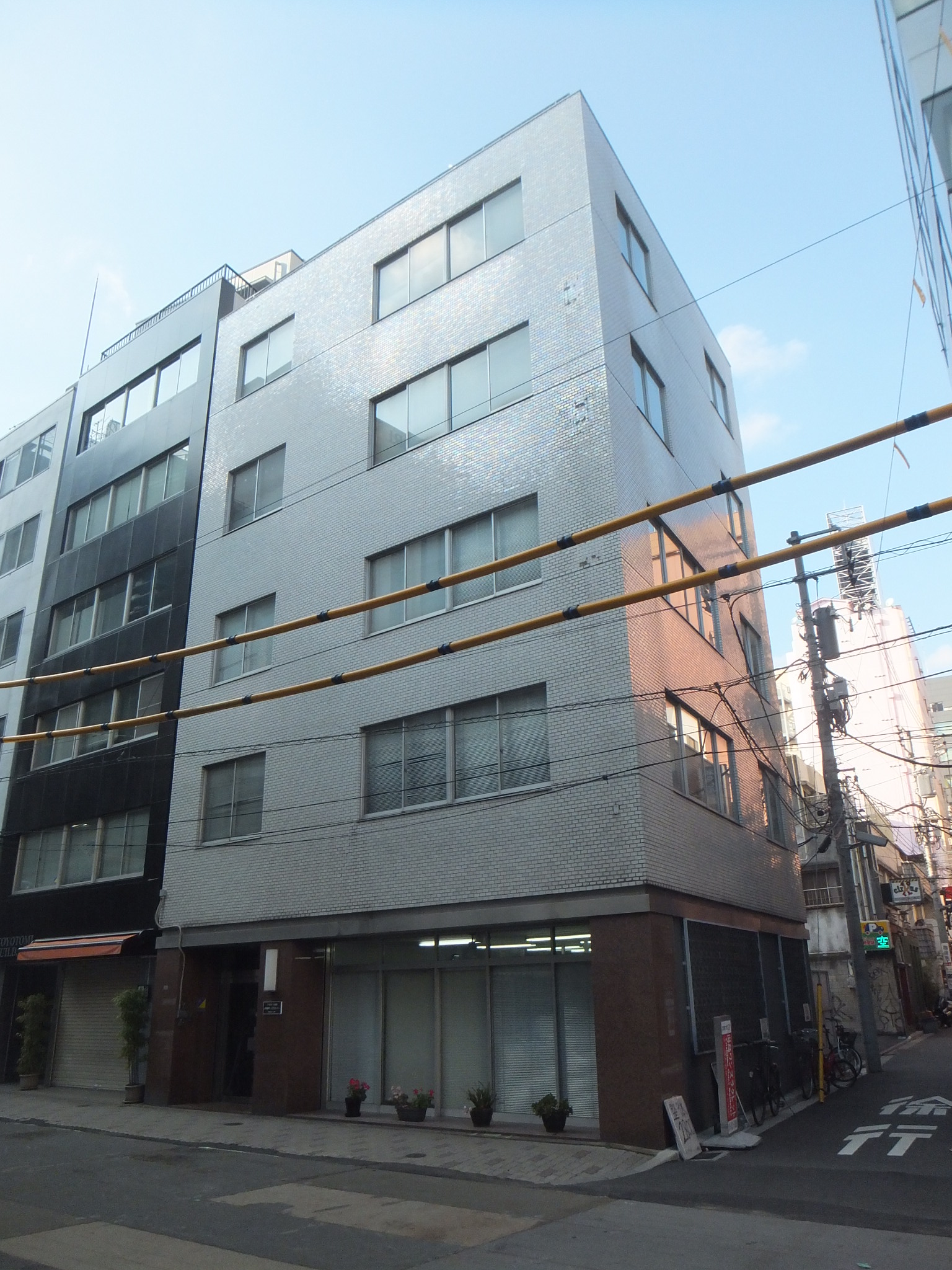 アクアグループ 物件販売実績写真 一棟収益ビル　　ＡＱＵＡビル上野　第２