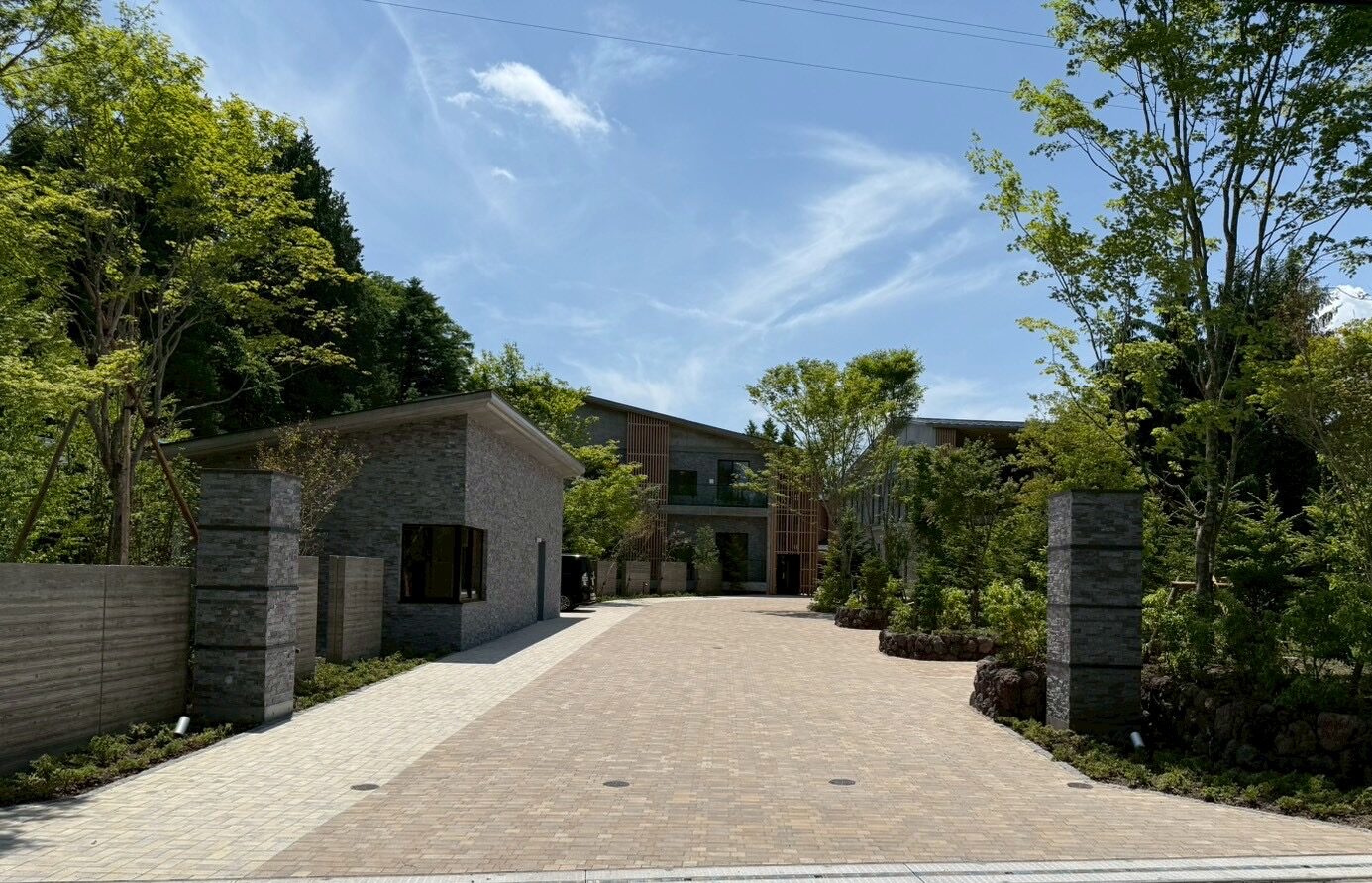 ＡＱＵＡレジデンス軽井沢　新築一棟マンション